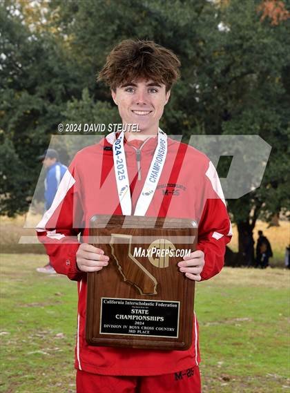 Thumbnail 3 in CIF State Cross Country Championships (Boys Awards) photogallery.