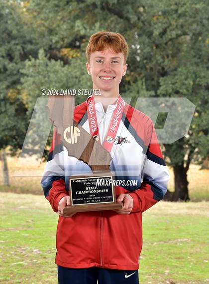 Thumbnail 3 in CIF State Cross Country Championships (Boys Awards) photogallery.