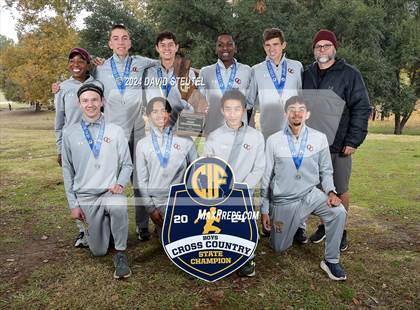 Thumbnail 1 in CIF State Cross Country Championships (Boys Awards) photogallery.
