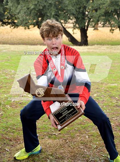 Thumbnail 2 in CIF State Cross Country Championships (Boys Awards) photogallery.