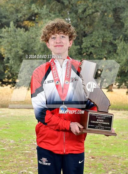 Thumbnail 3 in CIF State Cross Country Championships (Boys Awards) photogallery.