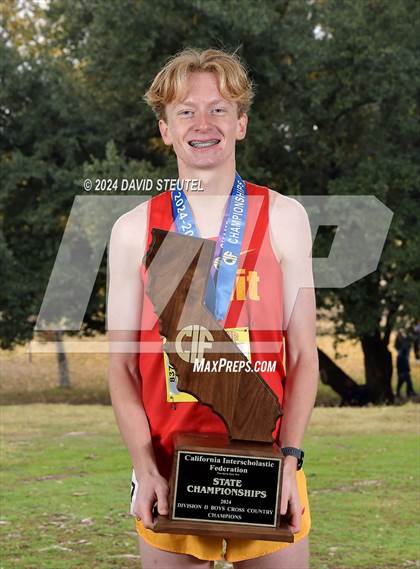 Thumbnail 3 in CIF State Cross Country Championships (Boys Awards) photogallery.