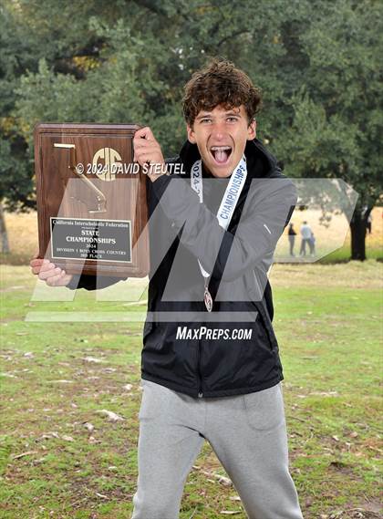 Thumbnail 1 in CIF State Cross Country Championships (Boys Awards) photogallery.
