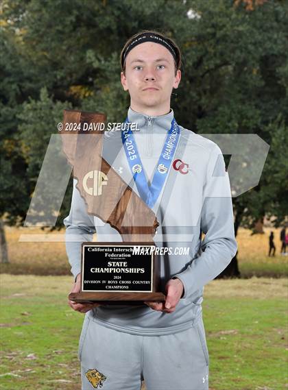 Thumbnail 2 in CIF State Cross Country Championships (Boys Awards) photogallery.