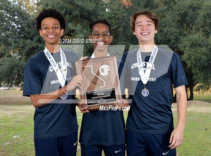 Thumbnail 1 in CIF State Cross Country Championships (Boys Awards) photogallery.