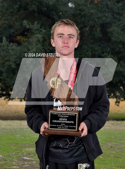 Thumbnail 1 in CIF State Cross Country Championships (Boys Awards) photogallery.
