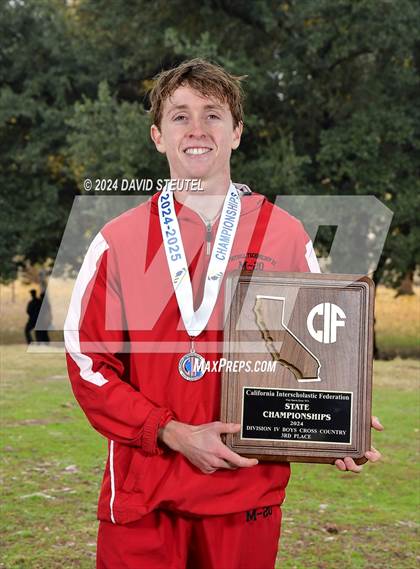 Thumbnail 2 in CIF State Cross Country Championships (Boys Awards) photogallery.