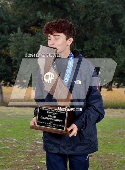 Thumbnail 2 in CIF State Cross Country Championships (Boys Awards) photogallery.