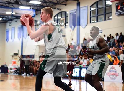 Thumbnail 2 in St. Petersburg vs. West Oaks (ARS/Rescue Rooter National Hoopfest) photogallery.