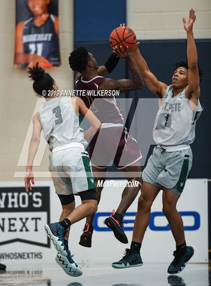 Thumbnail 3 in St. Petersburg vs. West Oaks (ARS/Rescue Rooter National Hoopfest) photogallery.