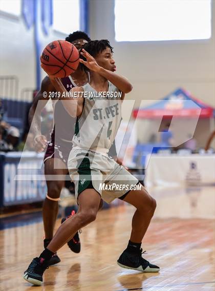 Thumbnail 2 in St. Petersburg vs. West Oaks (ARS/Rescue Rooter National Hoopfest) photogallery.