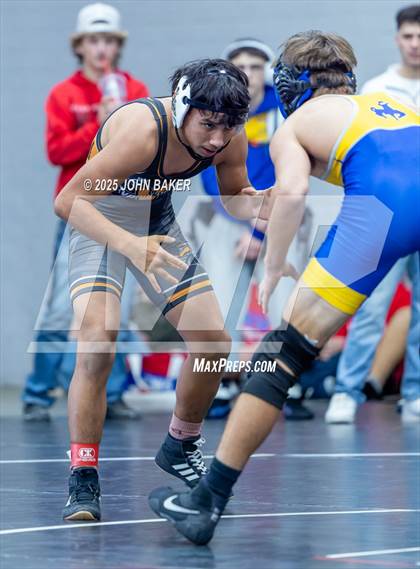 Thumbnail 2 in Lovelock Mustangs Tournament (132lbs) photogallery.