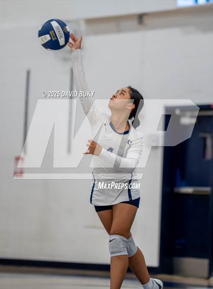 Thumbnail 3 in Mt Vernon @ Osbourn (Scrimmage) photogallery.