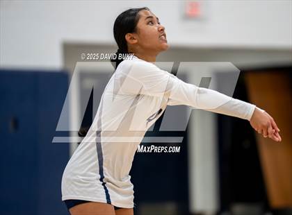 Thumbnail 3 in Mt Vernon @ Osbourn (Scrimmage) photogallery.