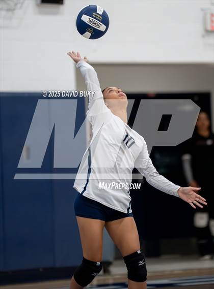 Thumbnail 3 in Mt Vernon @ Osbourn (Scrimmage) photogallery.