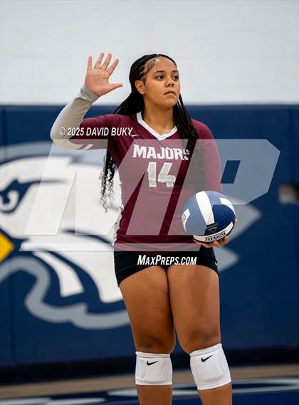 Thumbnail 2 in Mt Vernon @ Osbourn (Scrimmage) photogallery.