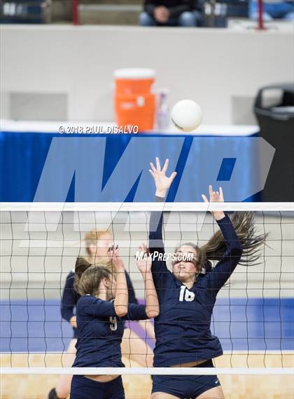 Thumbnail 2 in Cherry Creek vs. Ralston Valley (CHSAA 5A First Round) photogallery.