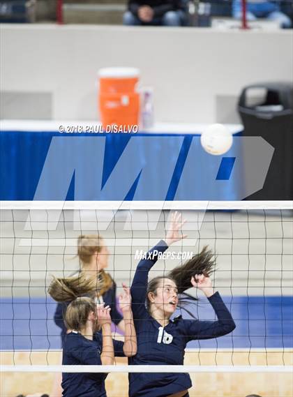 Thumbnail 3 in Cherry Creek vs. Ralston Valley (CHSAA 5A First Round) photogallery.