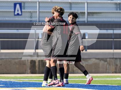 Thumbnail 3 in Mount Vernon vs. Gainesville (Sulphur Springs 4A Elite Invitational) photogallery.