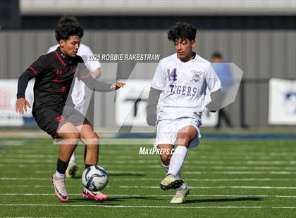 Thumbnail 2 in Mount Vernon vs. Gainesville (Sulphur Springs 4A Elite Invitational) photogallery.