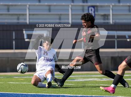Thumbnail 3 in Mount Vernon vs. Gainesville (Sulphur Springs 4A Elite Invitational) photogallery.