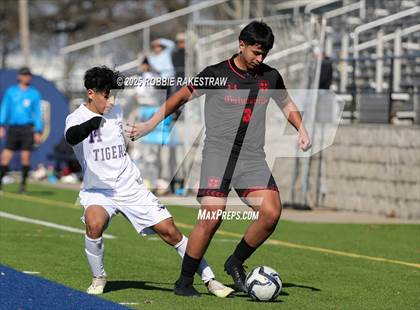 Thumbnail 3 in Mount Vernon vs. Gainesville (Sulphur Springs 4A Elite Invitational) photogallery.