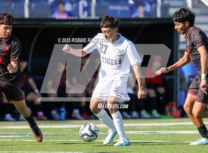 Thumbnail 3 in Mount Vernon vs. Gainesville (Sulphur Springs 4A Elite Invitational) photogallery.