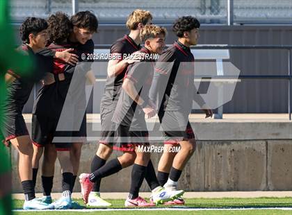 Thumbnail 3 in Mount Vernon vs. Gainesville (Sulphur Springs 4A Elite Invitational) photogallery.
