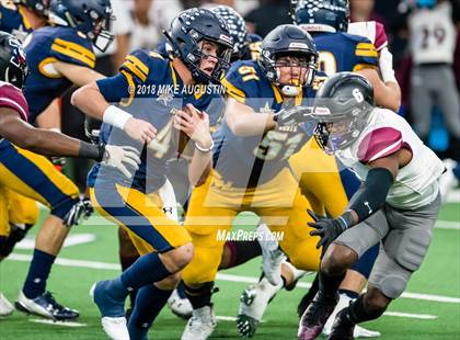 Thumbnail 3 in Mansfield Timberview vs. Highland Park (UIL 5A DI Regional Playoff) photogallery.