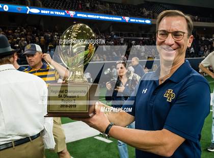 Thumbnail 2 in Mansfield Timberview vs. Highland Park (UIL 5A DI Regional Playoff) photogallery.