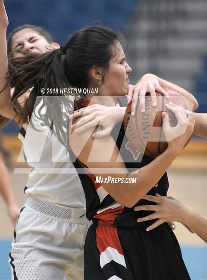 Thumbnail 3 in Sage Hill vs Palos Verdes (CdM Tip Off Tournament) photogallery.