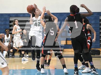 Thumbnail 1 in Sage Hill vs Palos Verdes (CdM Tip Off Tournament) photogallery.