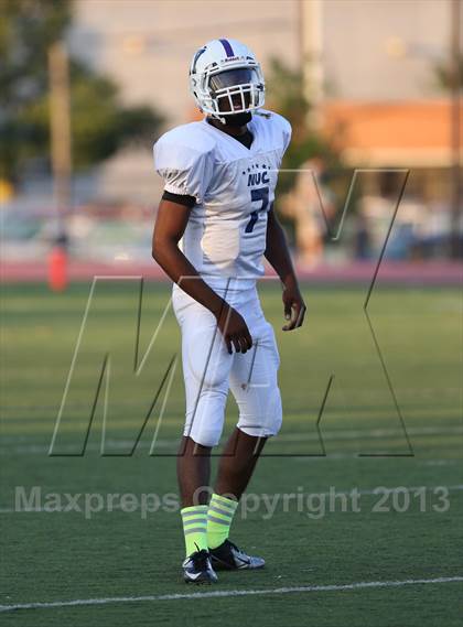 Thumbnail 3 in New Jersey vs. New York (All-Star Football Classic) photogallery.