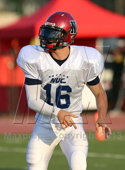 Thumbnail 2 in New Jersey vs. New York (All-Star Football Classic) photogallery.