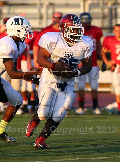 Thumbnail 3 in New Jersey vs. New York (All-Star Football Classic) photogallery.