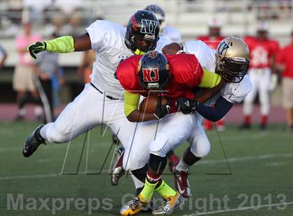 Thumbnail 3 in New Jersey vs. New York (All-Star Football Classic) photogallery.