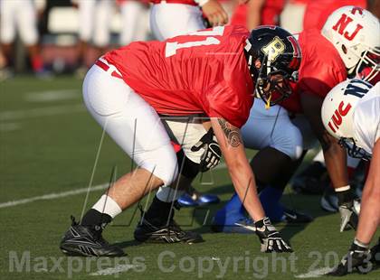 Thumbnail 2 in New Jersey vs. New York (All-Star Football Classic) photogallery.