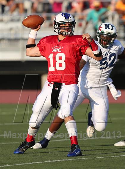 Thumbnail 3 in New Jersey vs. New York (All-Star Football Classic) photogallery.