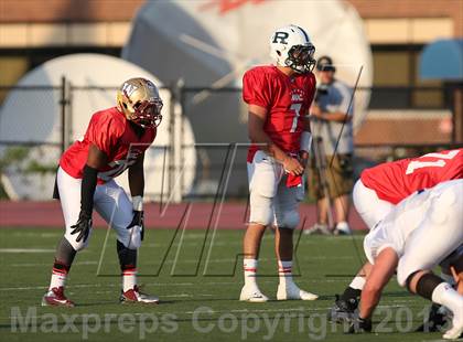 Thumbnail 2 in New Jersey vs. New York (All-Star Football Classic) photogallery.