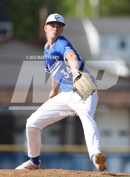 Thumbnail 3 in Shenango @ Ellwood City photogallery.
