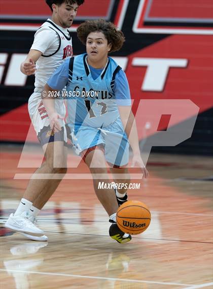 Thumbnail 1 in Cactus vs Dysart photogallery.