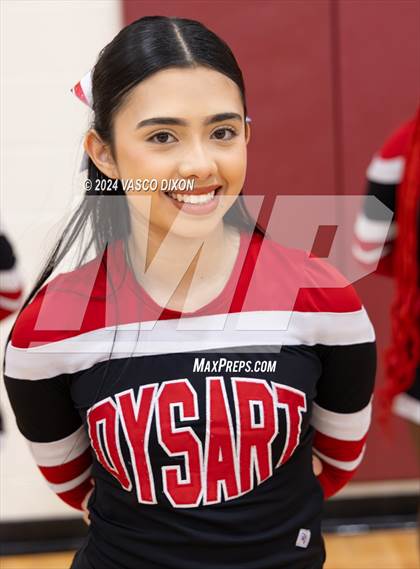 Thumbnail 3 in Cactus vs Dysart photogallery.