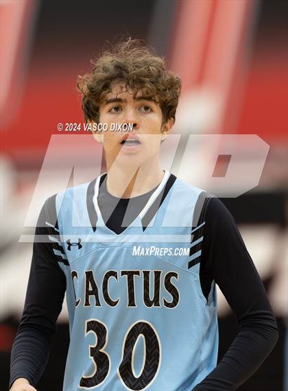 Thumbnail 3 in Cactus vs Dysart photogallery.