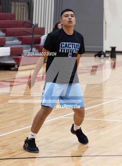 Thumbnail 1 in Cactus vs Dysart photogallery.