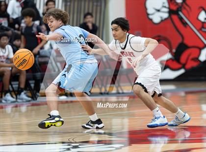 Thumbnail 1 in Cactus vs Dysart photogallery.