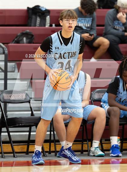 Thumbnail 3 in Cactus vs Dysart photogallery.
