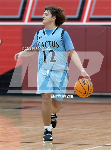 Thumbnail 2 in Cactus vs Dysart photogallery.