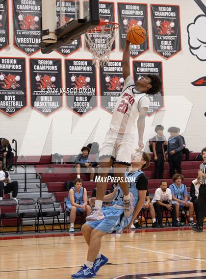 Thumbnail 3 in Cactus vs Dysart photogallery.