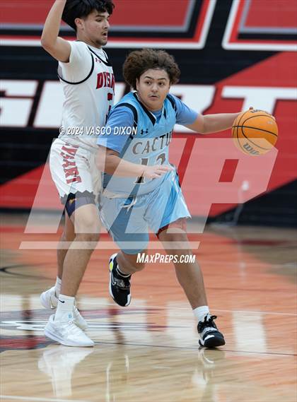 Thumbnail 3 in Cactus vs Dysart photogallery.