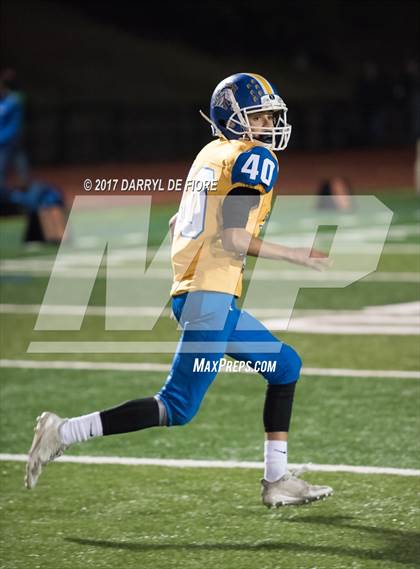 Thumbnail 2 in Gilroy vs. Menlo School (CIF CCS D5 Final) photogallery.